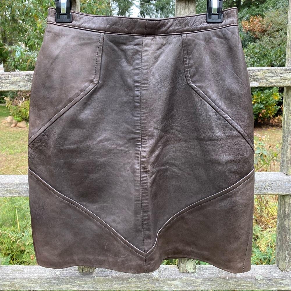 vintage brown genuine leather skirt 🤎